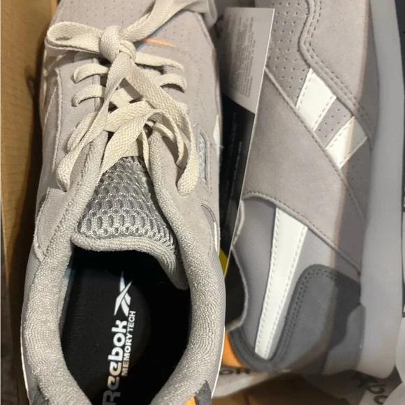 Women brand new steel toe shoes - Picture 4 of 6